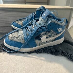 Nike Blue and White Sneakers with Mid-Top Design